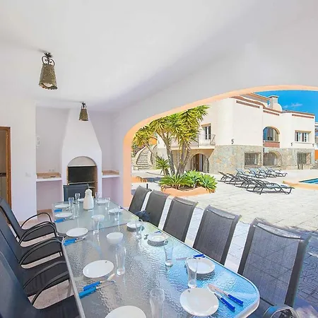 Sonorc Villa *